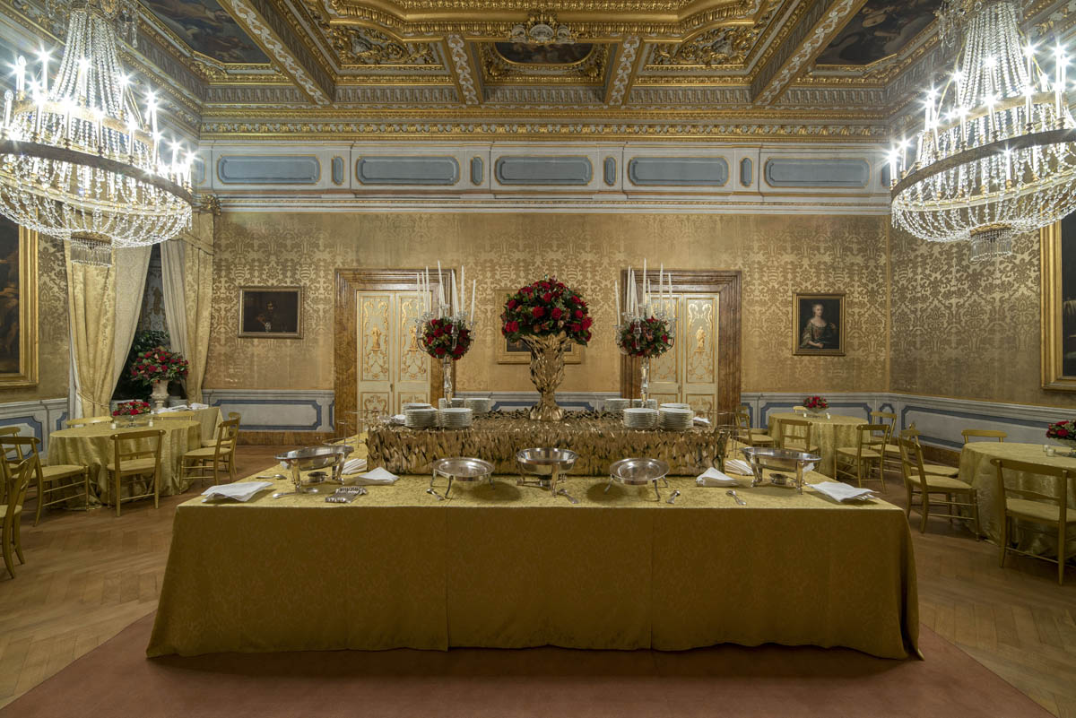 Dîner de Gala - Palais privé du centre ville