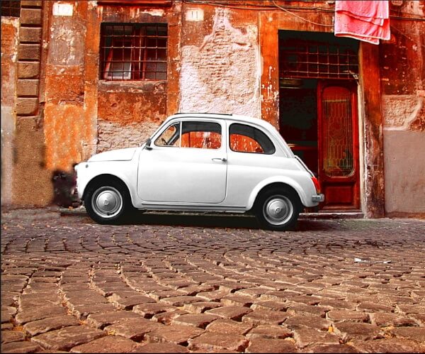 Fiat 500 mur coloré