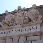 Musées du Vatican fronton enseigne 