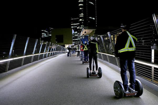 tour-by-night
